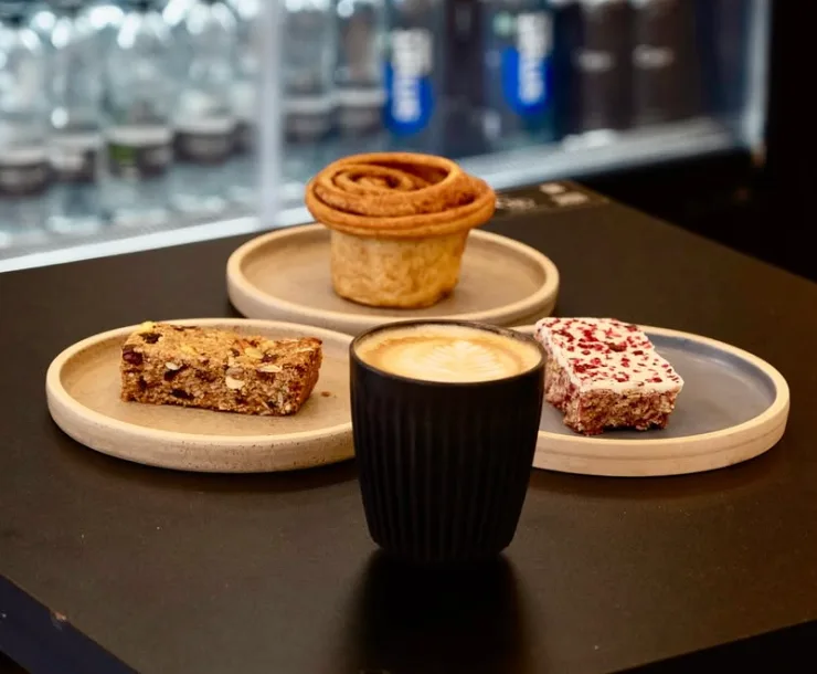 £5.49 Coffee & Pastry Deal