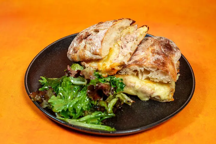 25% Off Any Sandwiches